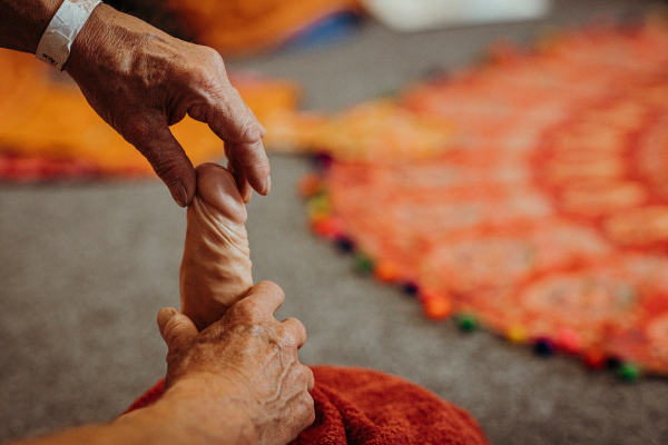 Lingam massage